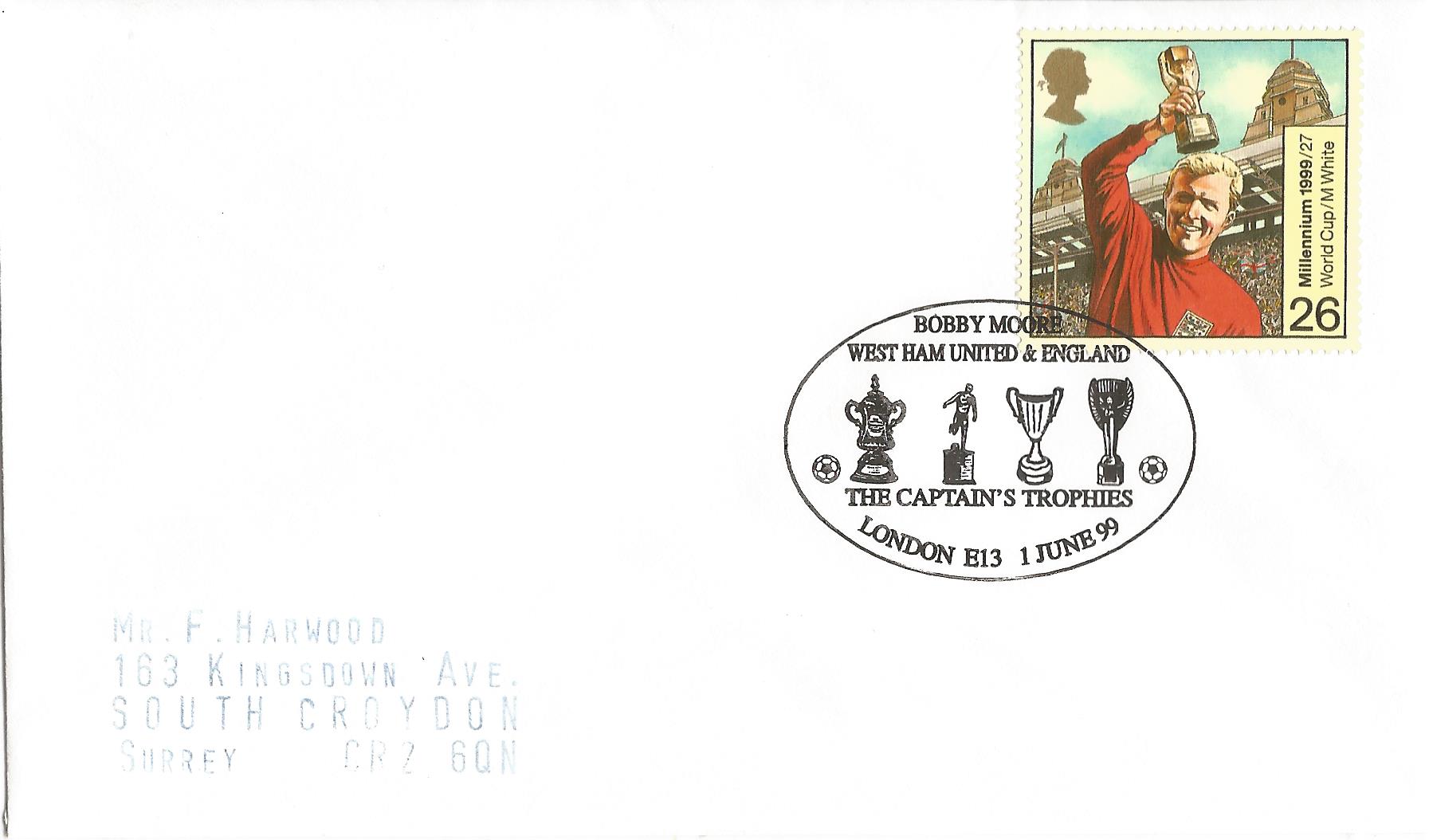 Bobby Moore Westham United & England The Captain's Trophies London E13_11837