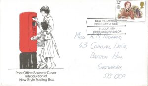 New Pillar Box First day of Use Shrewsbury_4344 (1)